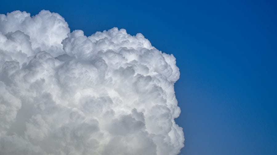 Photo Multi-Cloud vs Hybrid-Cloud