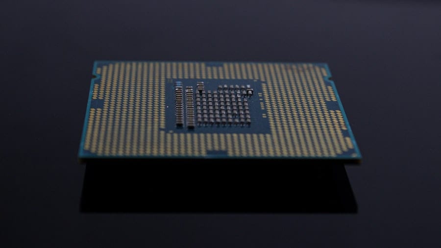 Photo Quantum processor chip
